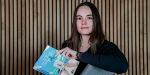 Bordeaux. Le cancer emporte sa sœur après son élection de Miss, Élise Giraudau écrit le roman de son combat Sud Ouest